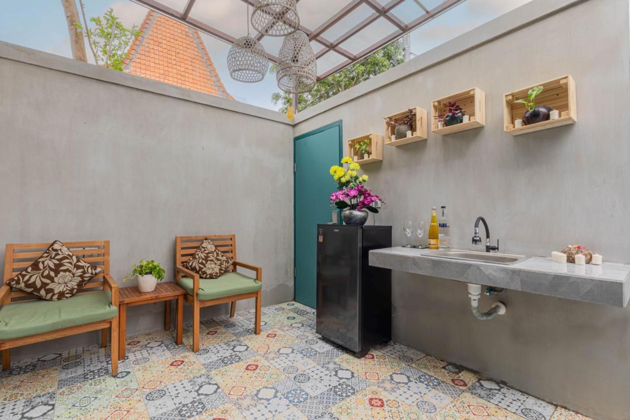 The Reward Villas Kerobokan 세미냑 외부 사진